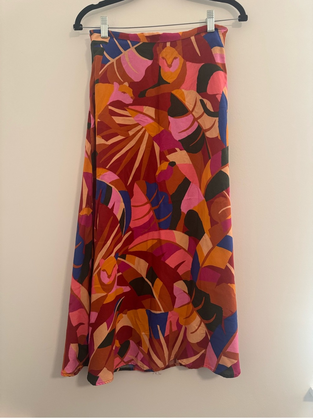 Anthropologie Farm Rio Satin floral orange pink blue slip - Picture 4 of 12